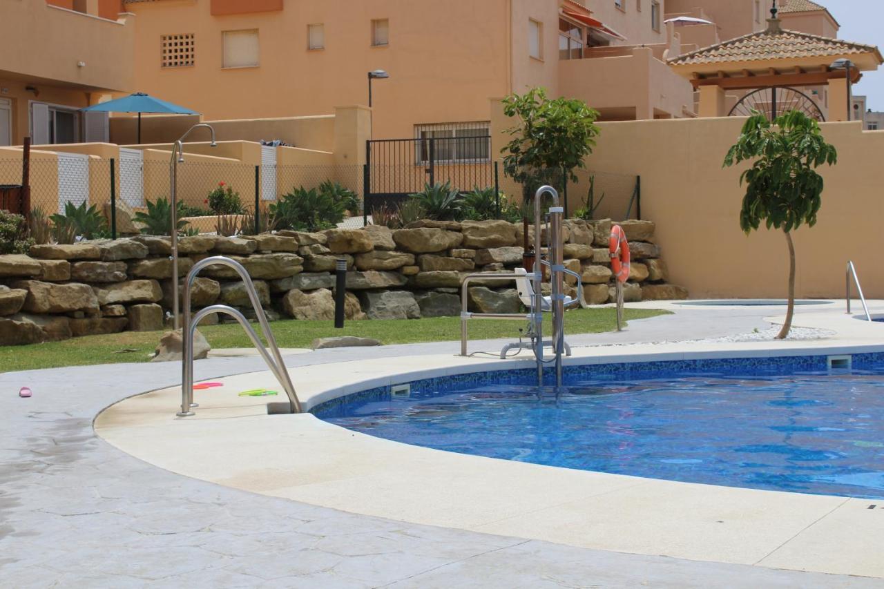 Los Lances Tarifa - Piscina Y Patio Екстериор снимка